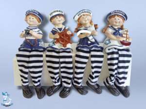 Marinekinder Baumelbeine 4f. 15cm FEHMARN