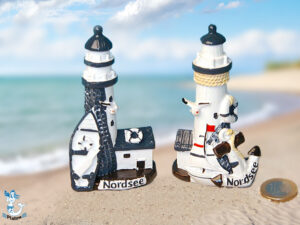 Leuchtturm aus Nordsee b/w Poly 10cm  2-f