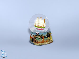 Schneekugel Hamburg Schiff 4,5cm
